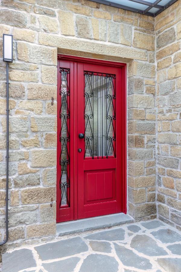 Vila Lozart Traditional Stone House Elliniko  Exteriér fotografie