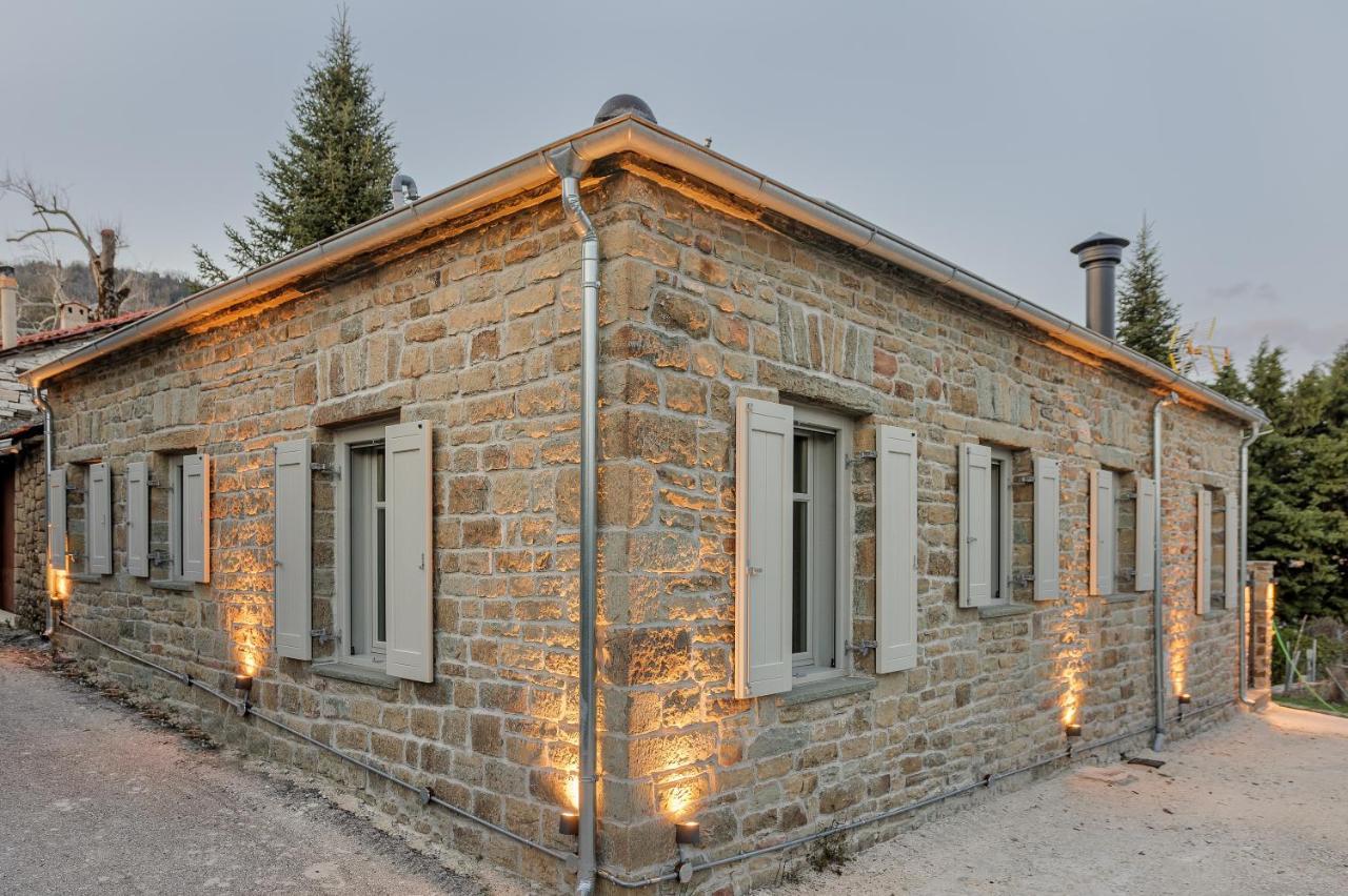 Vila Lozart Traditional Stone House Elliniko  Exteriér fotografie